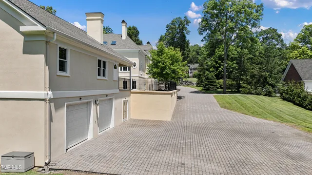 $1,950,000 | 408 Fairway Estates Drive, Blountville, TN 37617