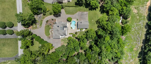 $1,950,000 | 408 Fairway Estates Drive, Blountville, TN 37617