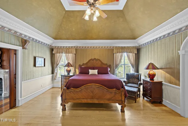 $1,950,000 | 408 Fairway Estates Drive, Blountville, TN 37617