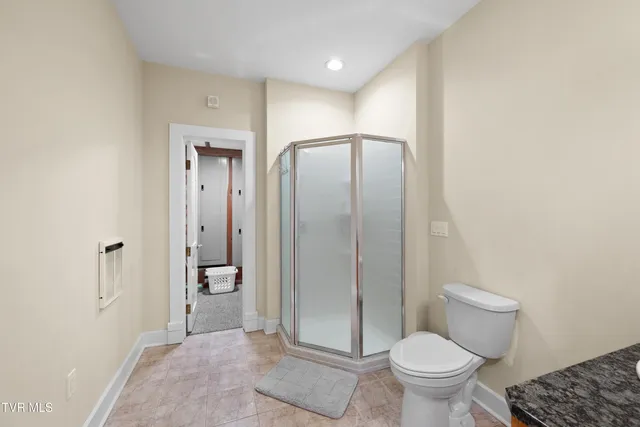 $1,950,000 | 408 Fairway Estates Drive, Blountville, TN 37617