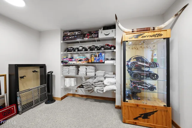 $1,950,000 | 408 Fairway Estates Drive, Blountville, TN 37617