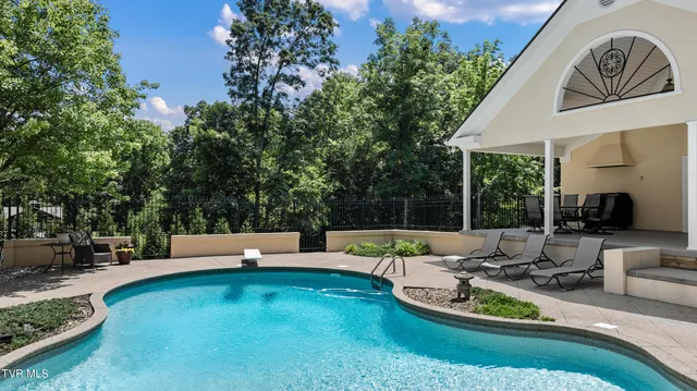 $1,950,000 | 408 Fairway Estates Drive, Blountville, TN 37617