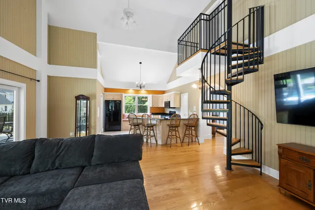 $1,950,000 | 408 Fairway Estates Drive, Blountville, TN 37617