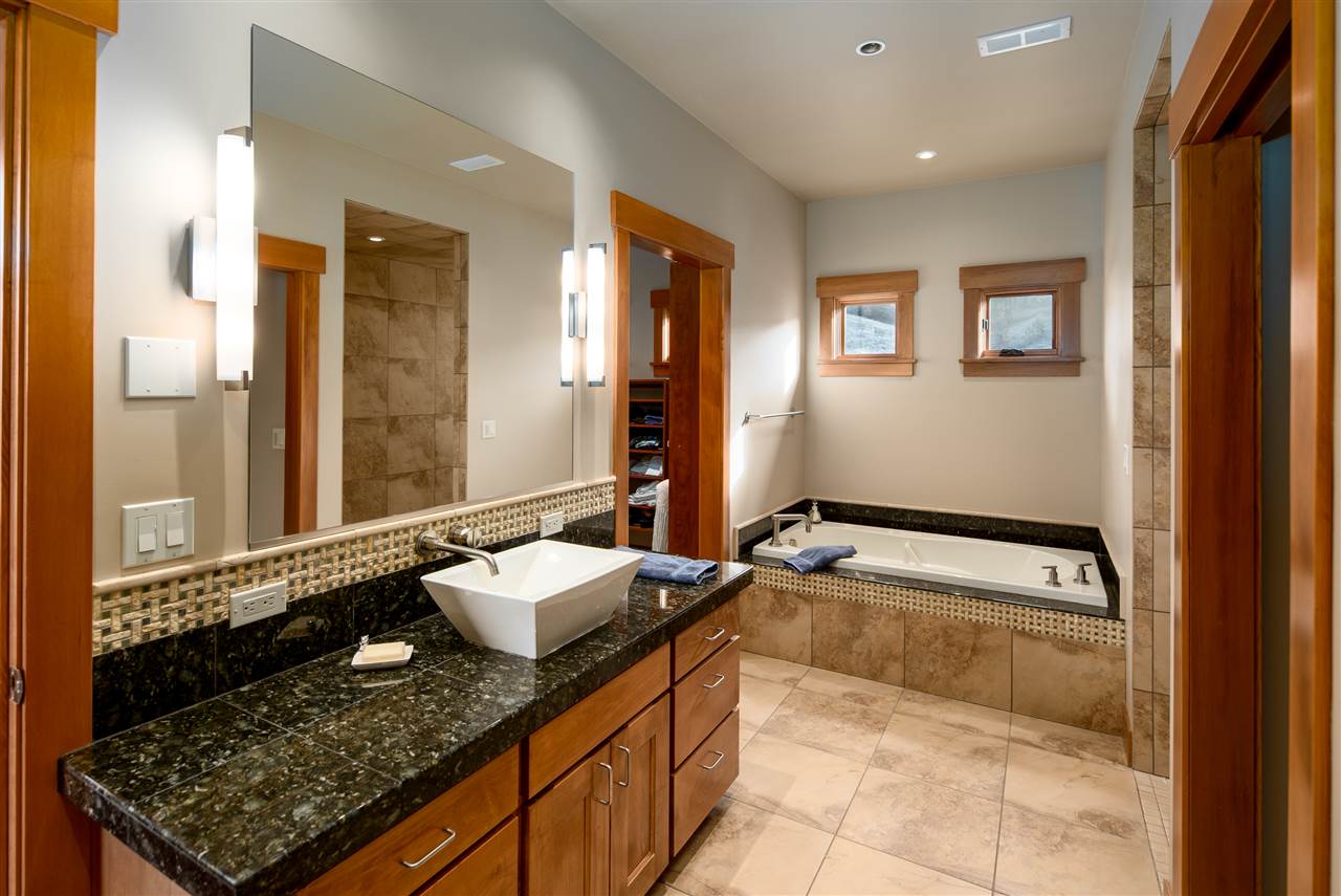 16726 East Temple Road Spokane, WA 99217 - Photo 11 of 20
