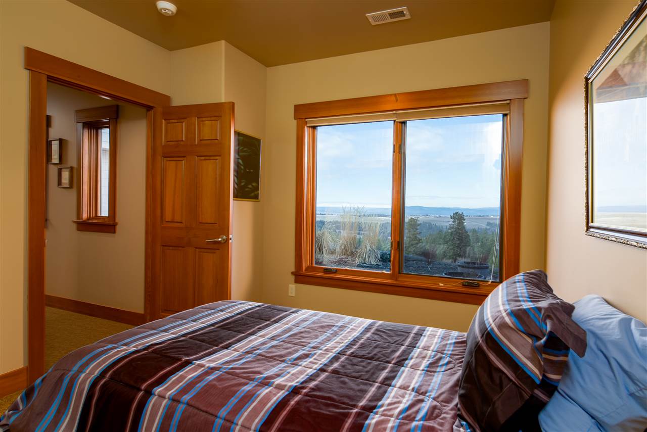 16726 East Temple Road Spokane, WA 99217 - Photo 17 of 20