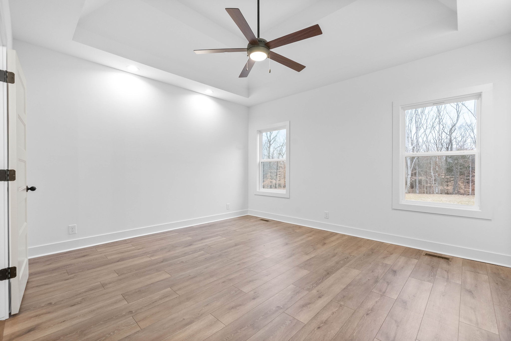 1360 Reda Drive Clarksville, TN 37042 - Photo 18 of 41 wooden floor in an empty room with a window