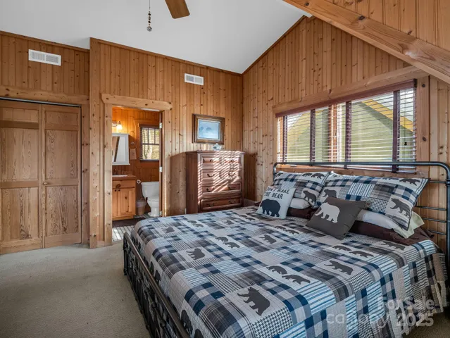 $834,000 | 301 Peaks Drive, Lake Lure, NC 28746