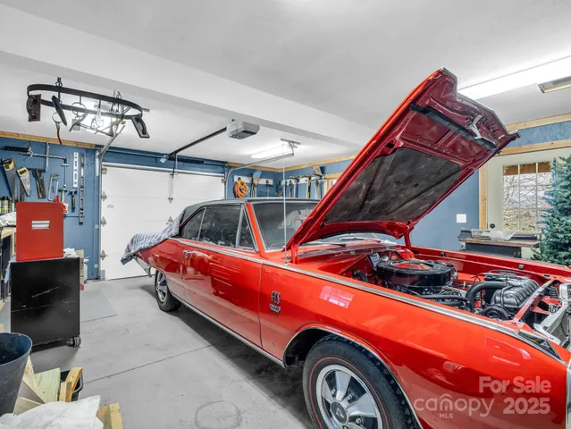 $834,000 | 301 Peaks Drive, Lake Lure, NC 28746