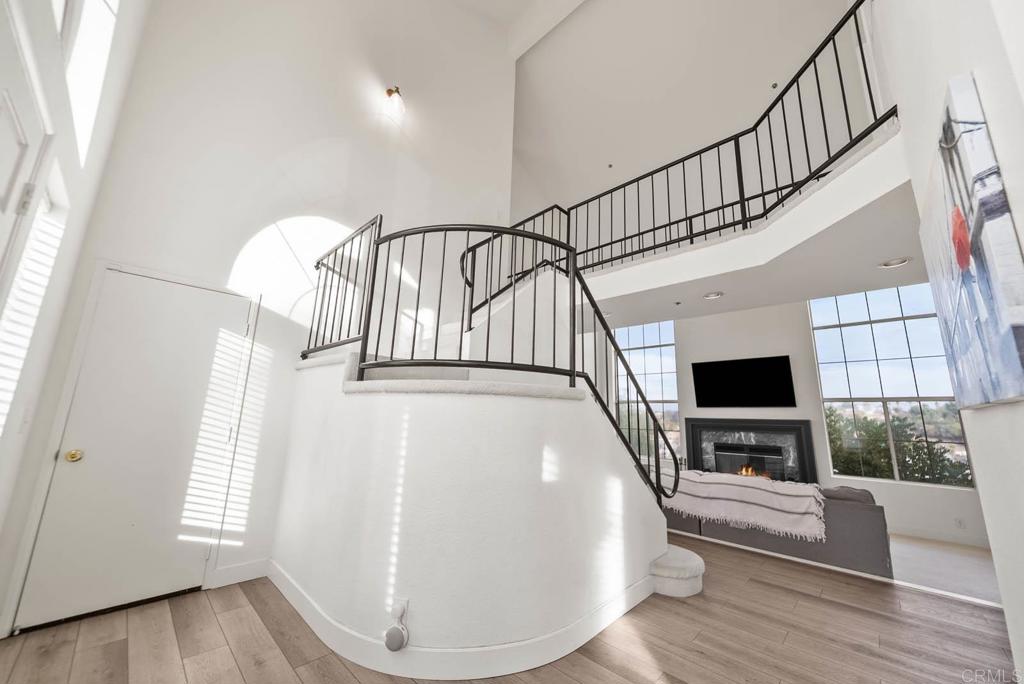 3863 Settineri Lane Spring Valley, CA 91977 - Photo 23 of 39 a view of entryway and hall with wooden floor