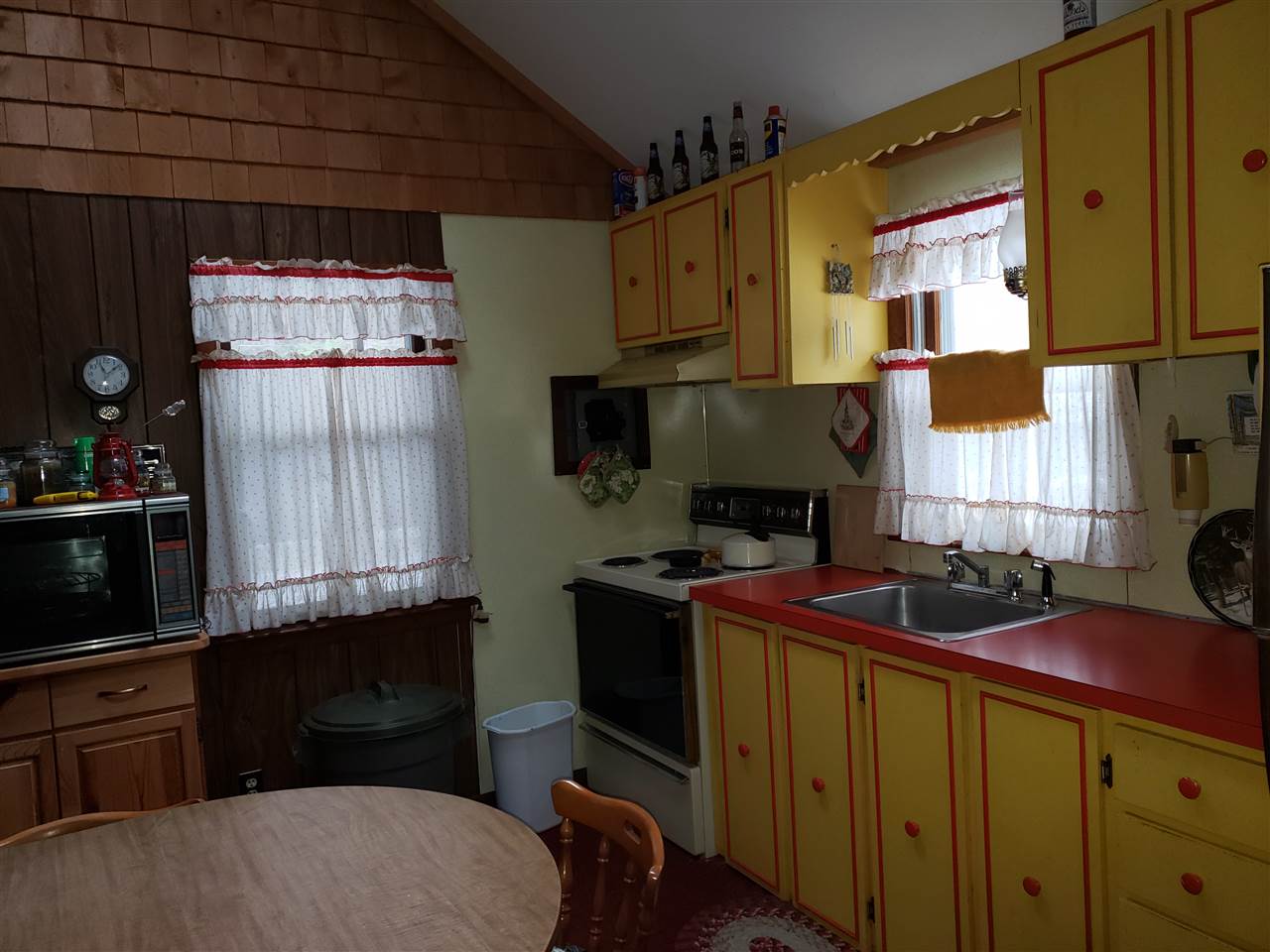 34 Ellen Brook Road Hillsborough, NH 03244 - Photo 16 of 17 Gallery Image 16