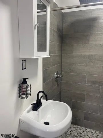 $1,500 | 2420 East Edgar Road, Unit 2, Linden, NJ 07036