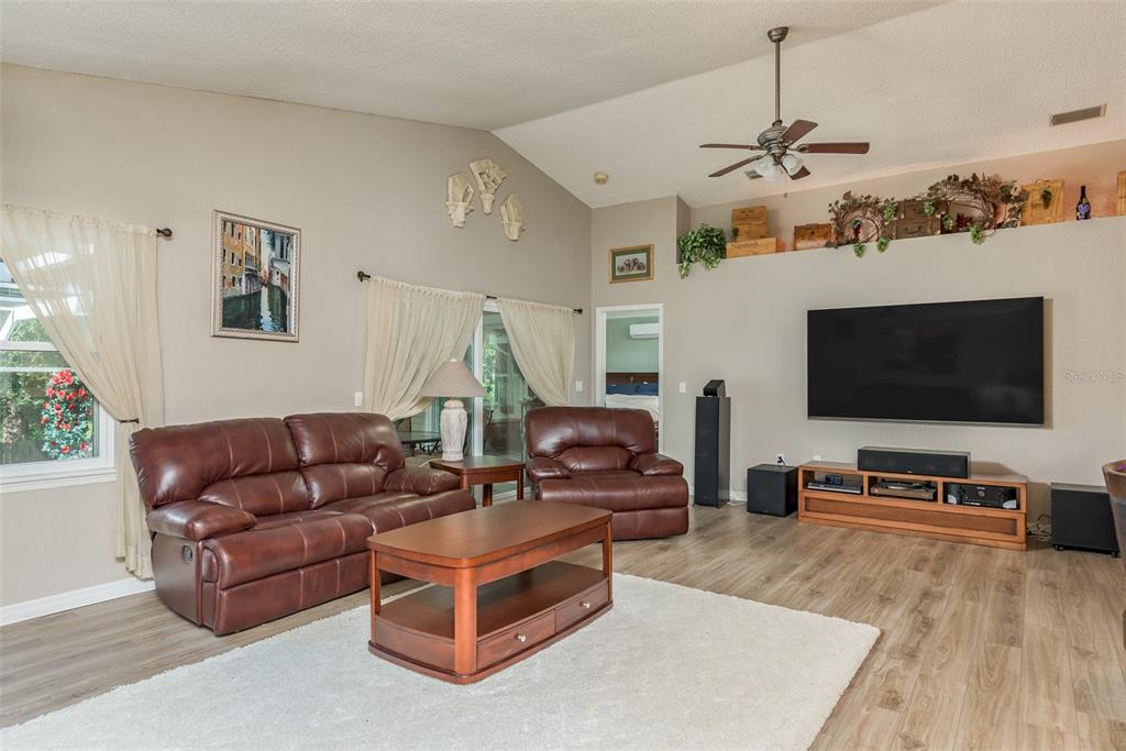 1312 Gulf Road Tarpon Springs, FL 34689 - Photo 16 of 53