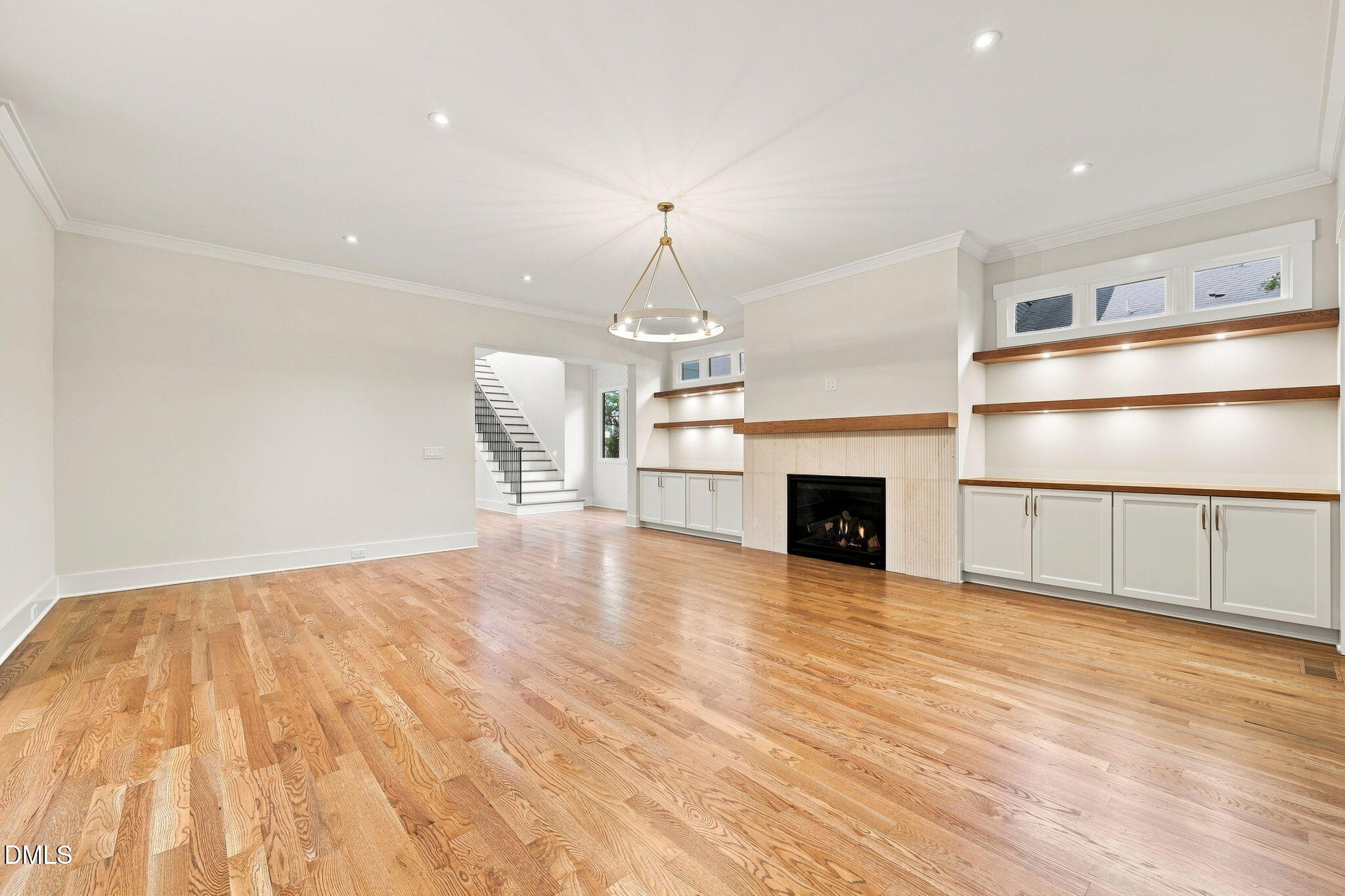 316 Perry Street Raleigh, NC 27608 - Photo 8 of 53 20-web-or-mls-IMG_8545