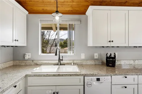 $569,000 | 1948 Willowbrook Lane, Paso Robles, CA 93446