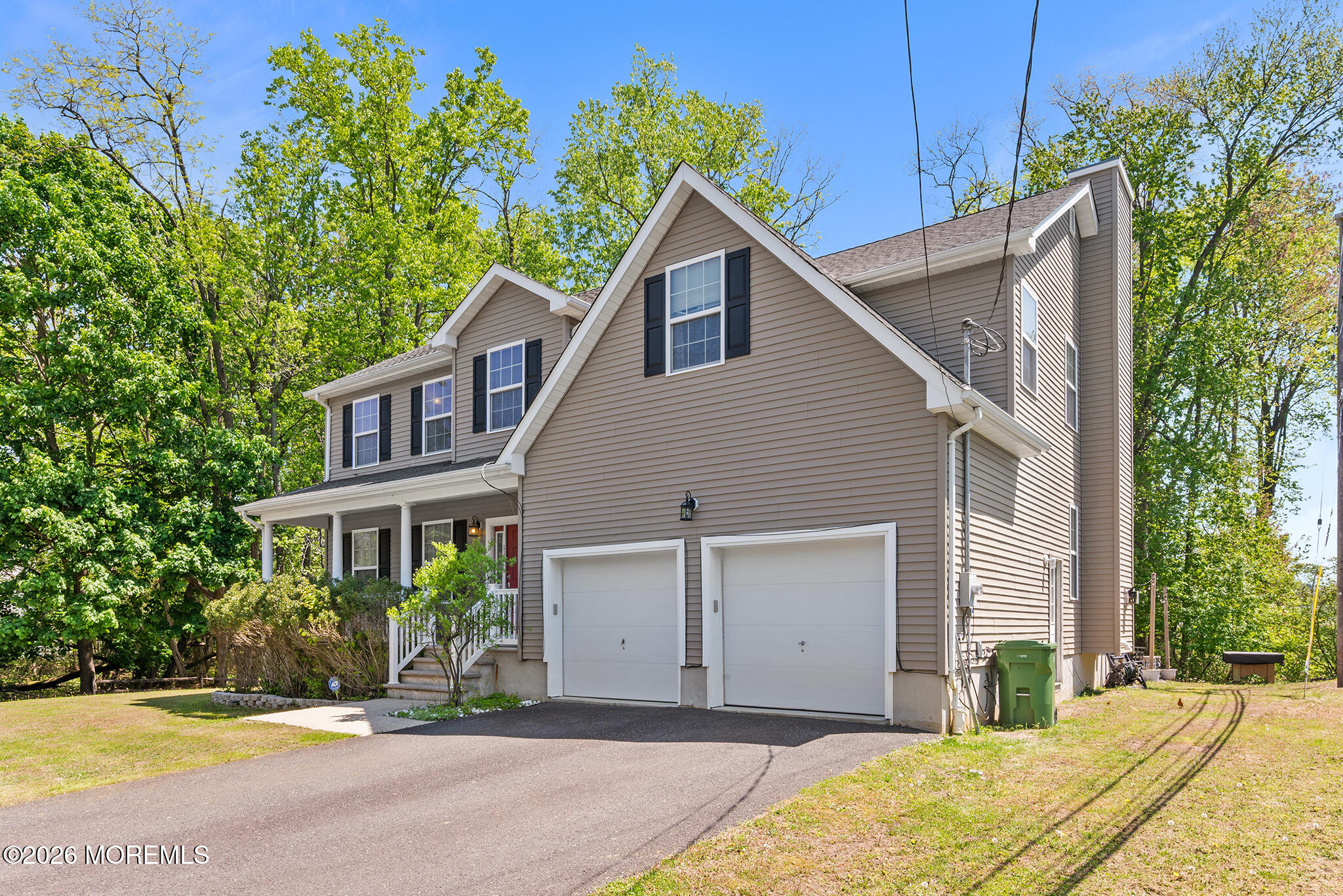 116 Robin Road Neptune Township, NJ 07753 - Photo 4 of 55 116 Robin Rd Neptune, NJ-16