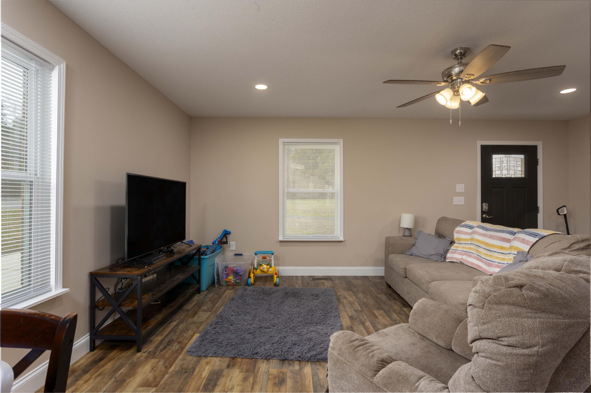 122 Porter Lane Spring City, TN 37381 - Photo 6 of 24 Gallery Image 6