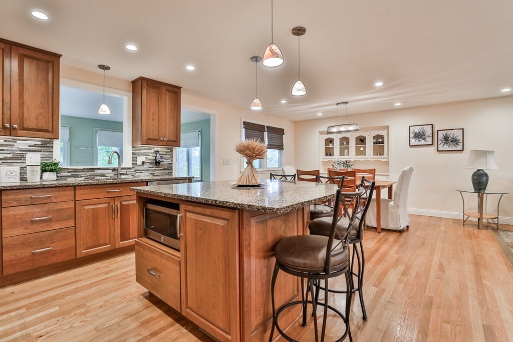 30 Cedarway Stoneham, MA 02180 - Photo 14 of 38