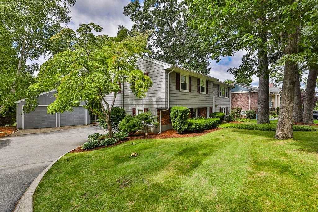 30 Cedarway Stoneham, MA 02180 - Photo 35 of 38