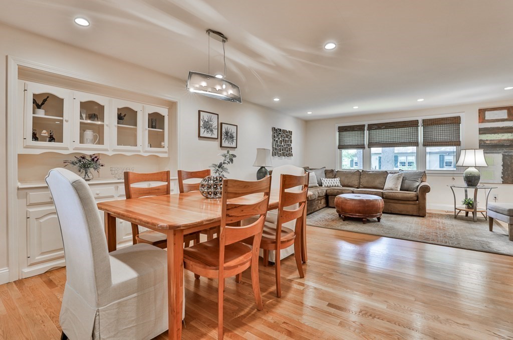 30 Cedarway Stoneham, MA 02180 - Photo 10 of 38