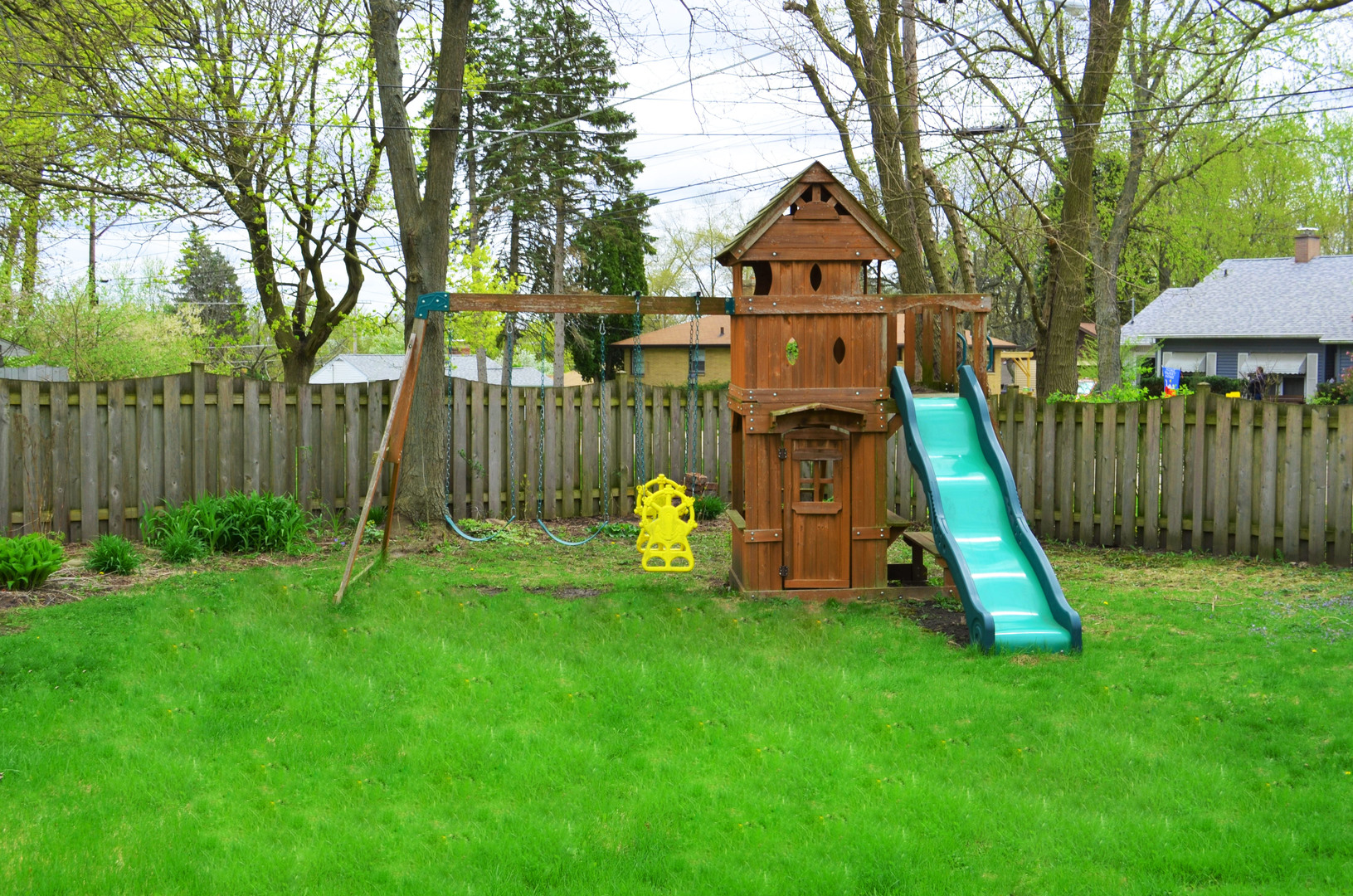 825 Oak Street Elgin, IL 60123 - Photo 16 of 17