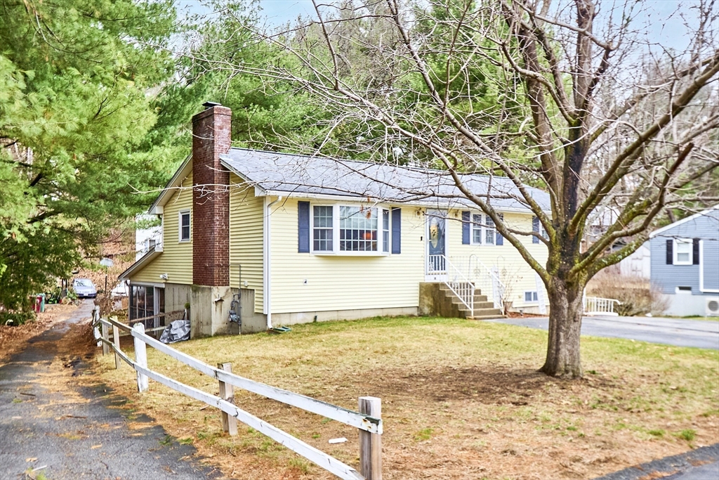 93 Fowler Road Lowell, MA 01854 - Photo 2 of 42