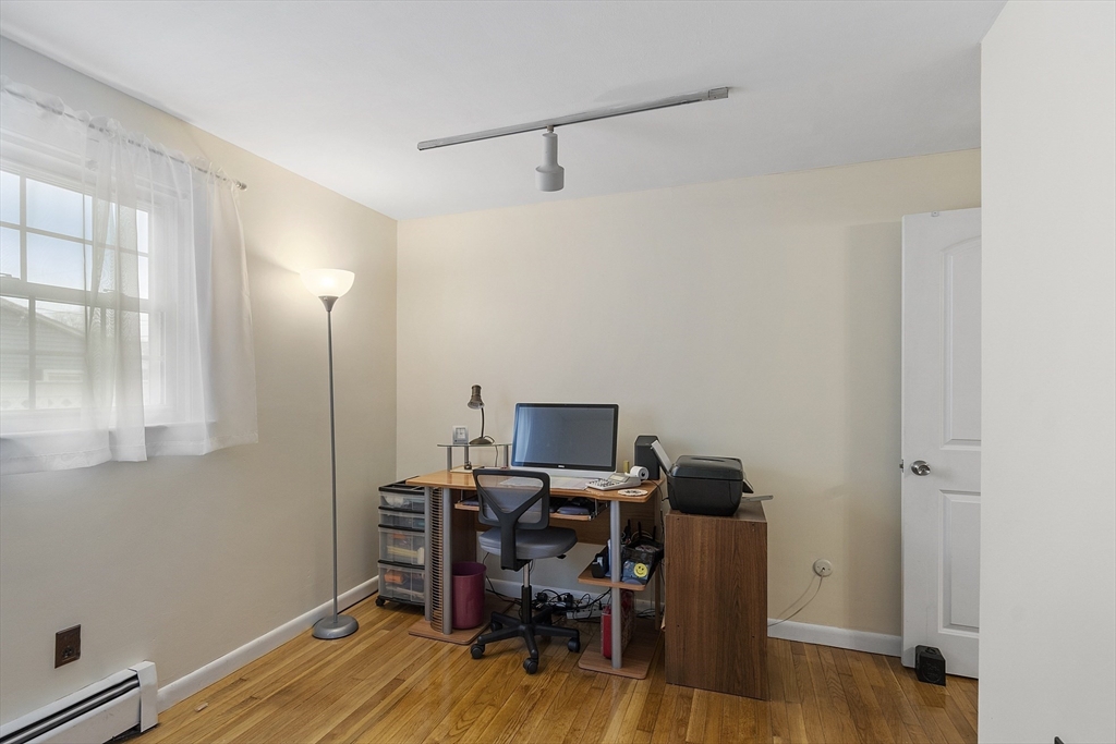 93 Fowler Road Lowell, MA 01854 - Photo 22 of 42