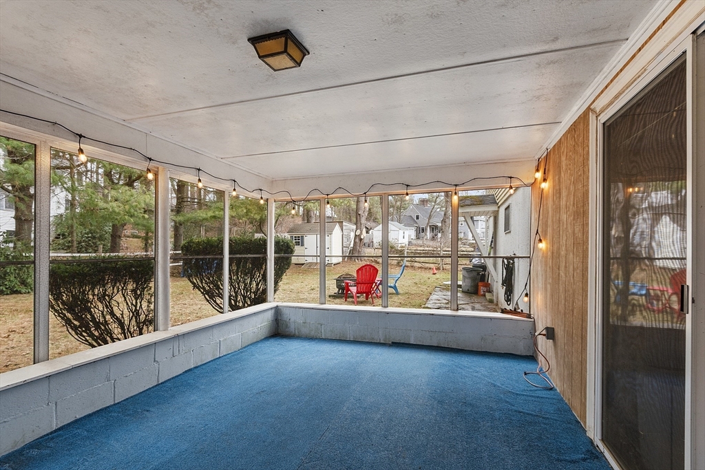 93 Fowler Road Lowell, MA 01854 - Photo 33 of 42