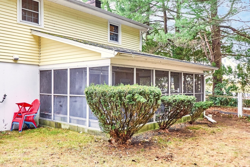 93 Fowler Road Lowell, MA 01854 - Photo 35 of 42