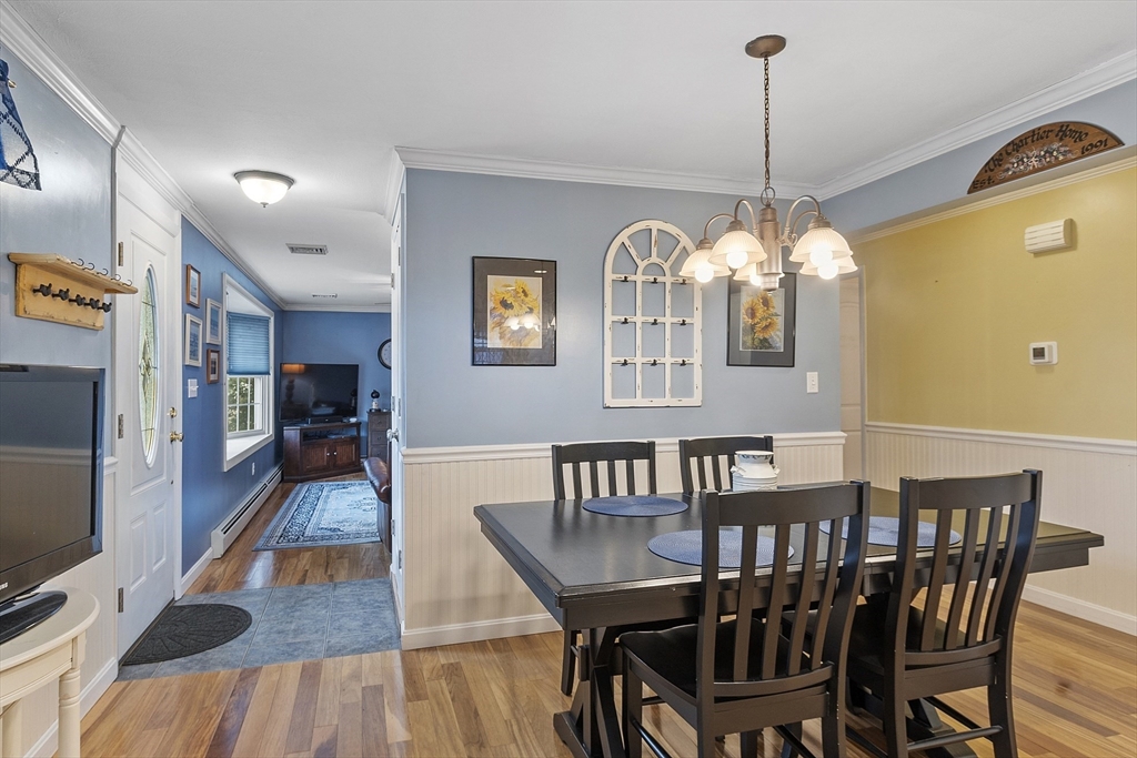 93 Fowler Road Lowell, MA 01854 - Photo 5 of 42