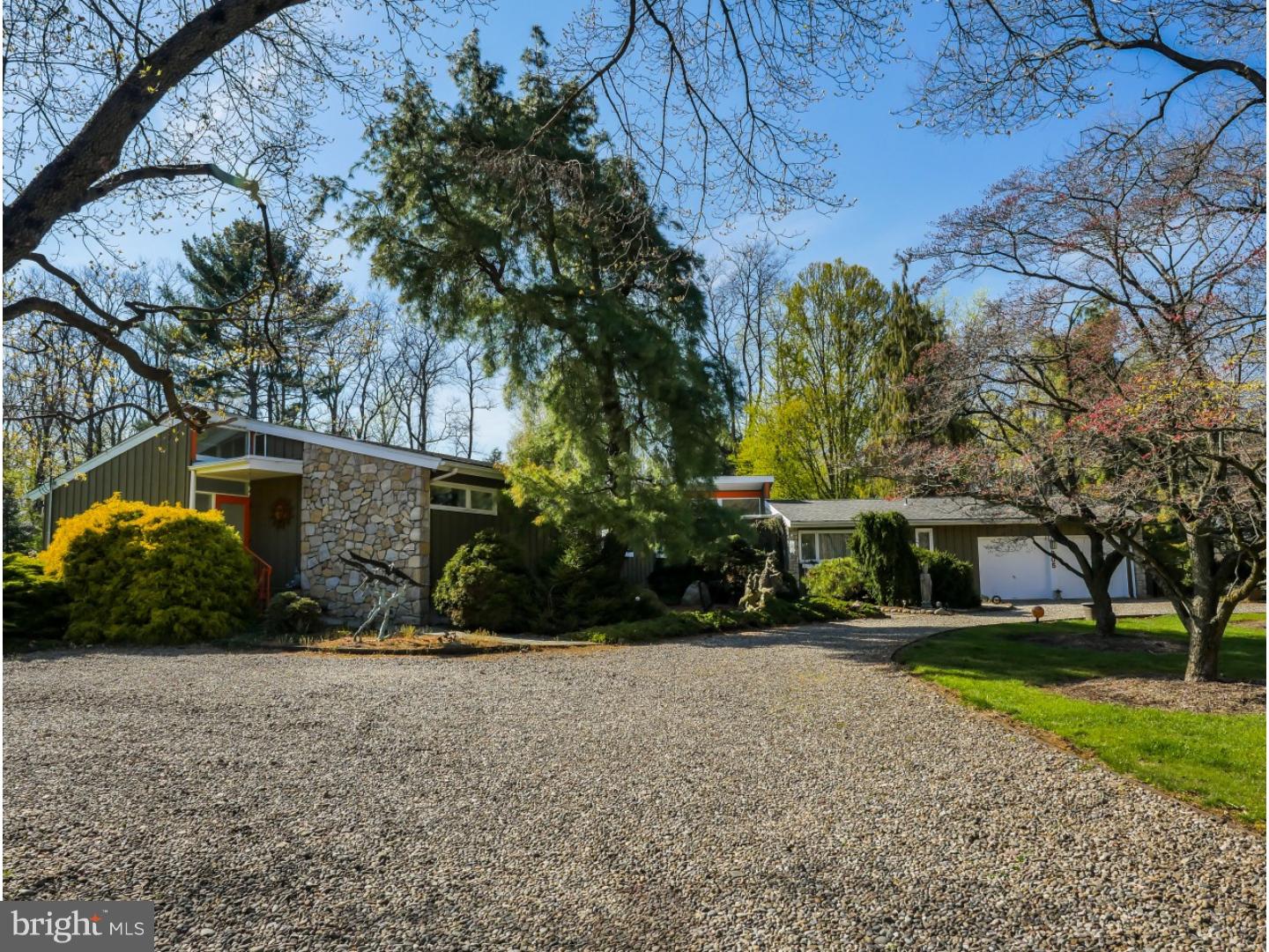 305 Michael Road Yardley, PA 19067 - Photo 1 of 25 Gallery Image 1