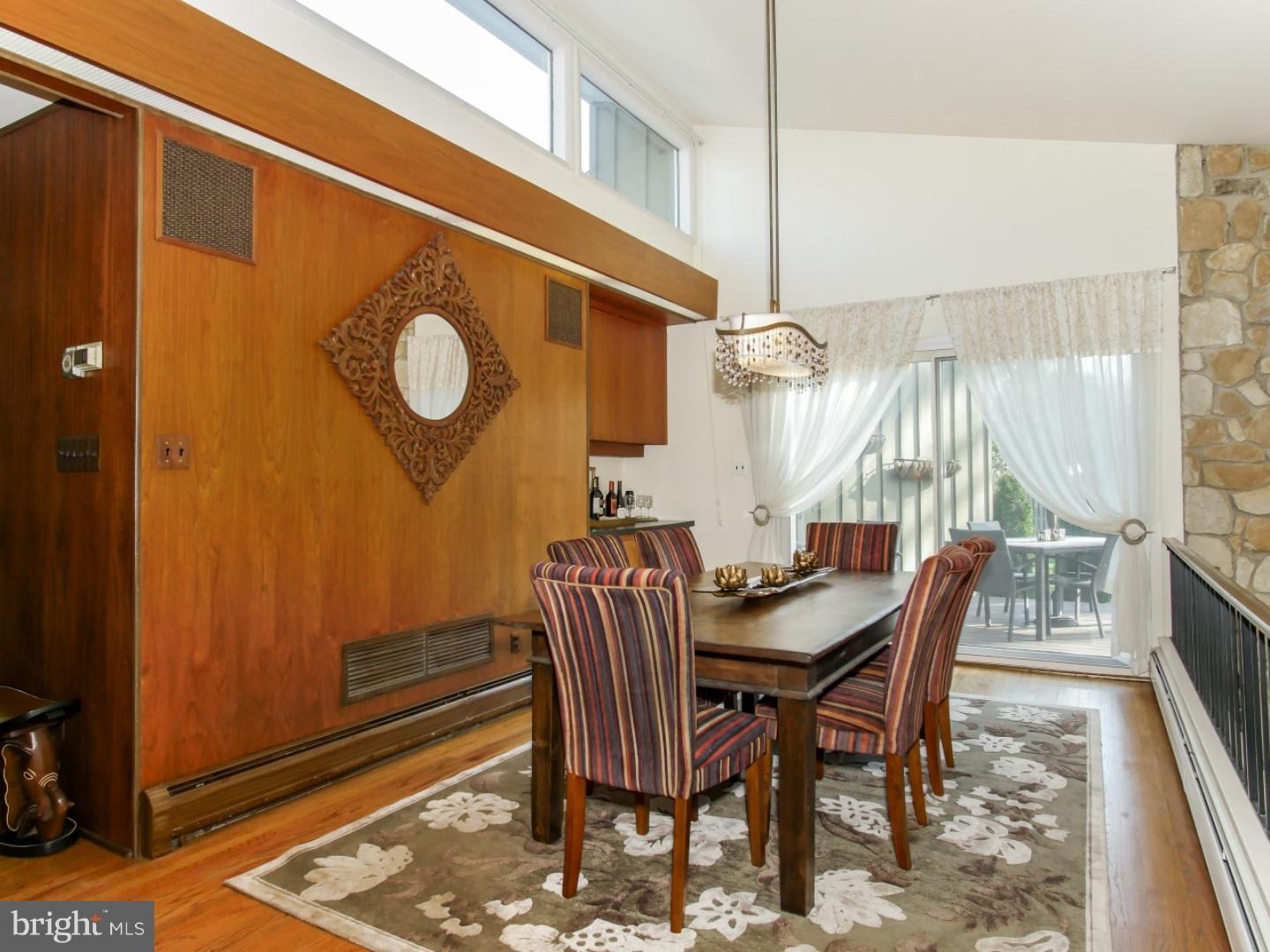 305 Michael Road Yardley, PA 19067 - Photo 6 of 25 Gallery Image 6