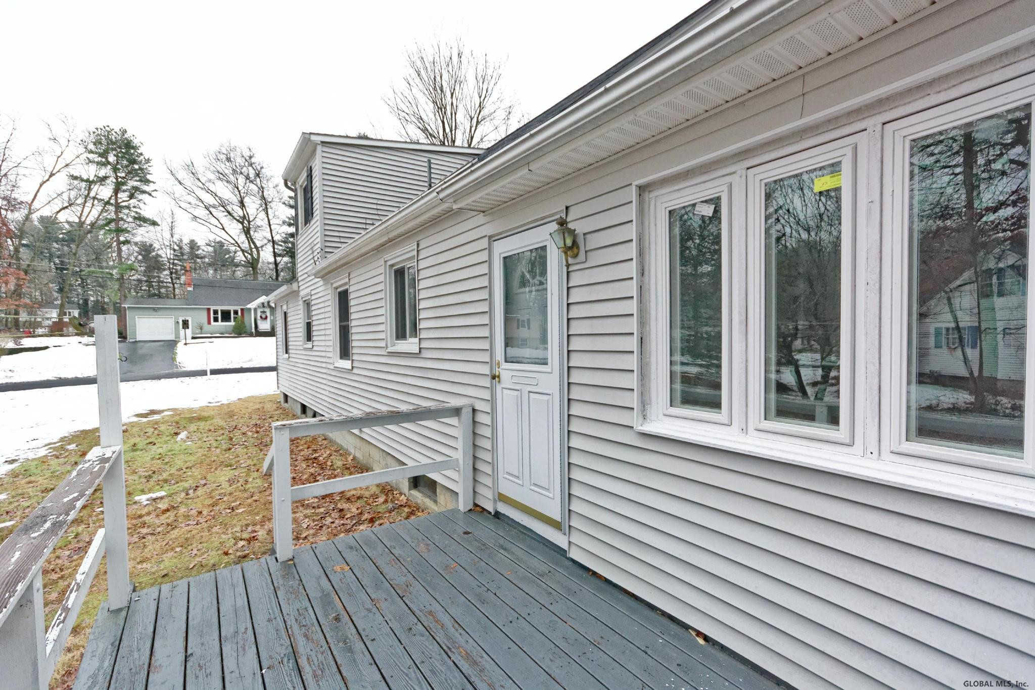 23 New Castle Road Halfmoon, NY 12065 - Photo 36 of 38 Photo 36