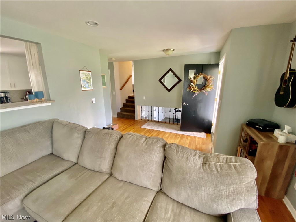 4616 Magnolia Road Northeast Canton, OH 44705 - Photo 5 of 16 Gallery Image 5