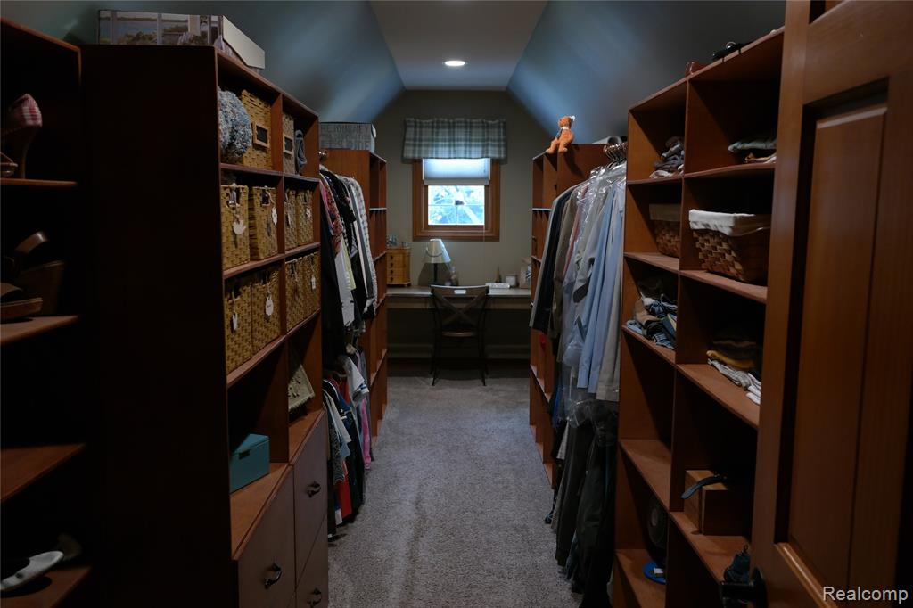 8499 Bishop Road Brighton, MI 48116 - Photo 31 of 47 Gallery Image 31