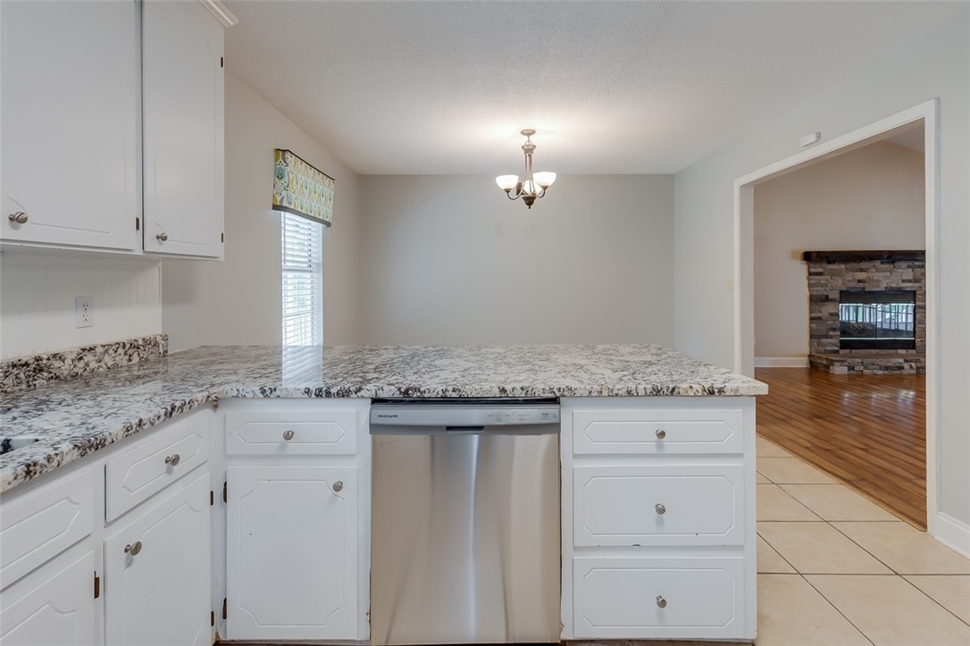 2813 Ranchwood Drive Anderson, SC 29621 - Photo 12 of 34