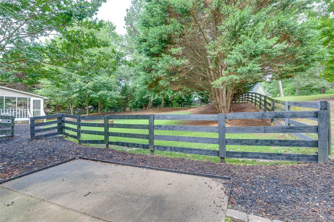2813 Ranchwood Drive Anderson, SC 29621 - Photo 30 of 34
