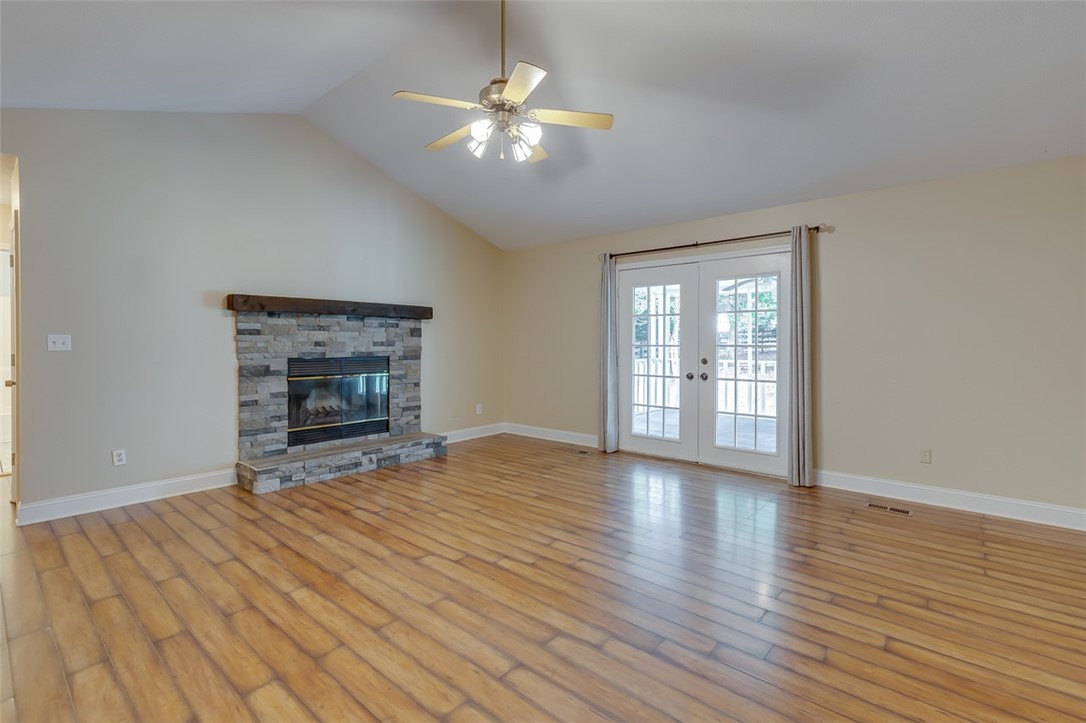2813 Ranchwood Drive Anderson, SC 29621 - Photo 4 of 34