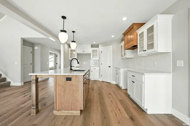 $469,900 | 11245 Winter Quarters Pass, Fort Wayne, IN 46818