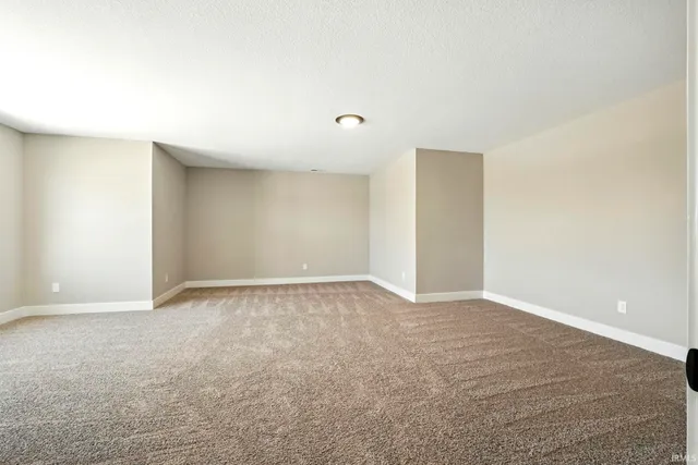 $469,900 | 11245 Winter Quarters Pass, Fort Wayne, IN 46818