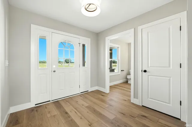 $469,900 | 11245 Winter Quarters Pass, Fort Wayne, IN 46818