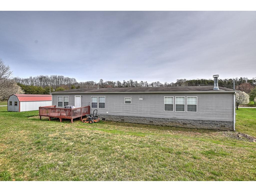1346 East Stage Coach Road Greeneville, TN 37743 - Photo 23 of 25 Photo 23
