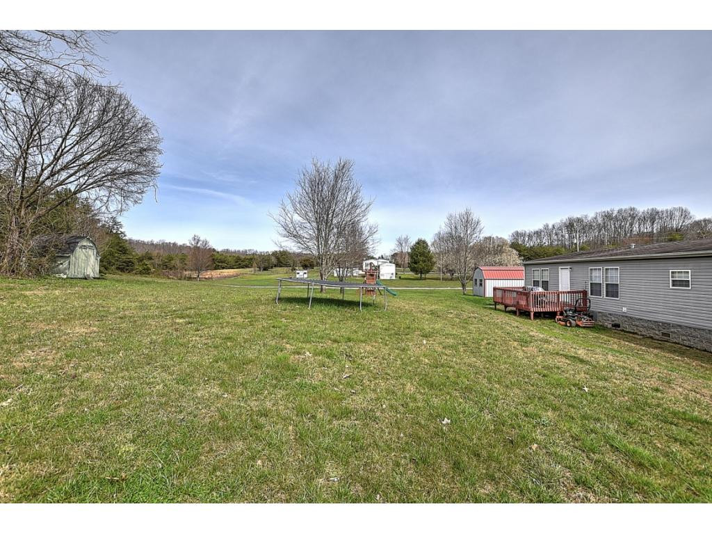 1346 East Stage Coach Road Greeneville, TN 37743 - Photo 24 of 25 Photo 24