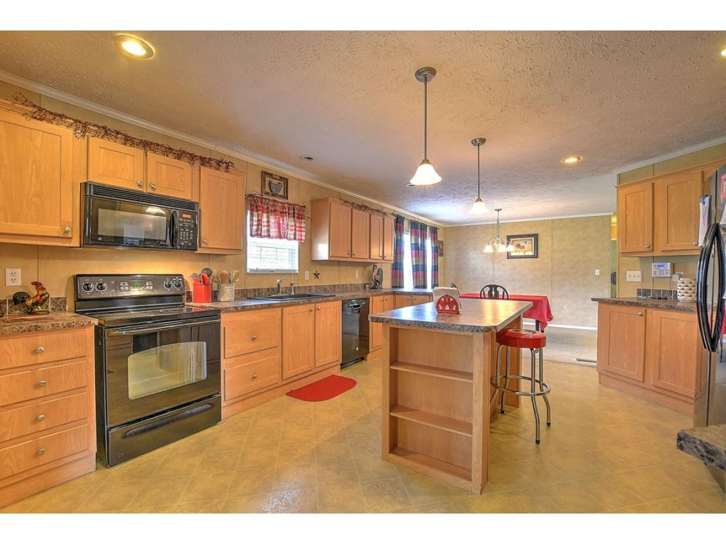 1346 East Stage Coach Road Greeneville, TN 37743 - Photo 10 of 25 Photo 10