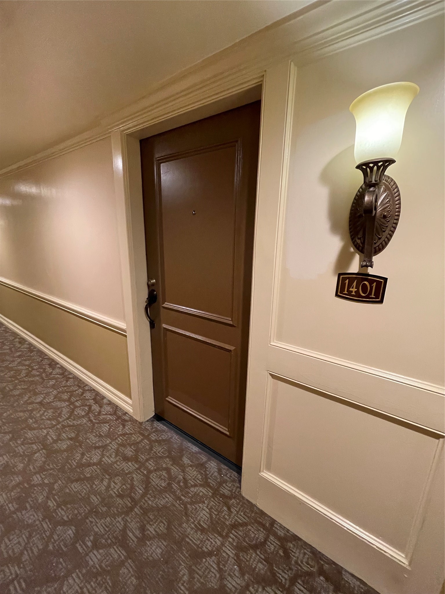 3525 Sage Road, Unit 1401 Houston, TX 77056 - Photo 12 of 22 a view of empty room