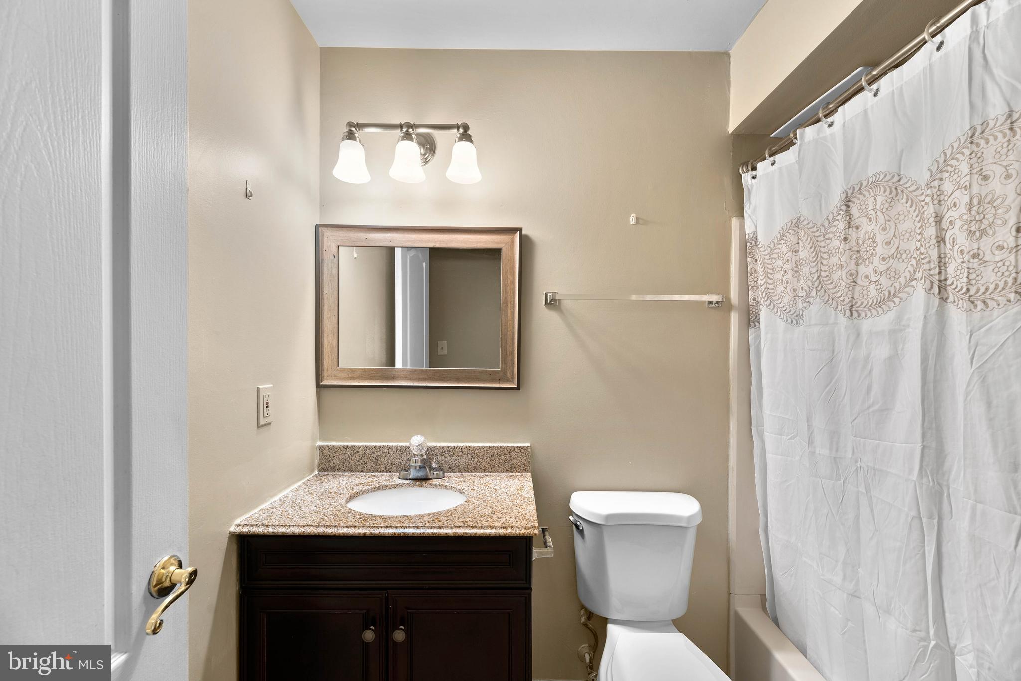 8613 Falls Run Road, Unit C Ellicott City, MD 21043 - Photo 26 of 31 Full Bath