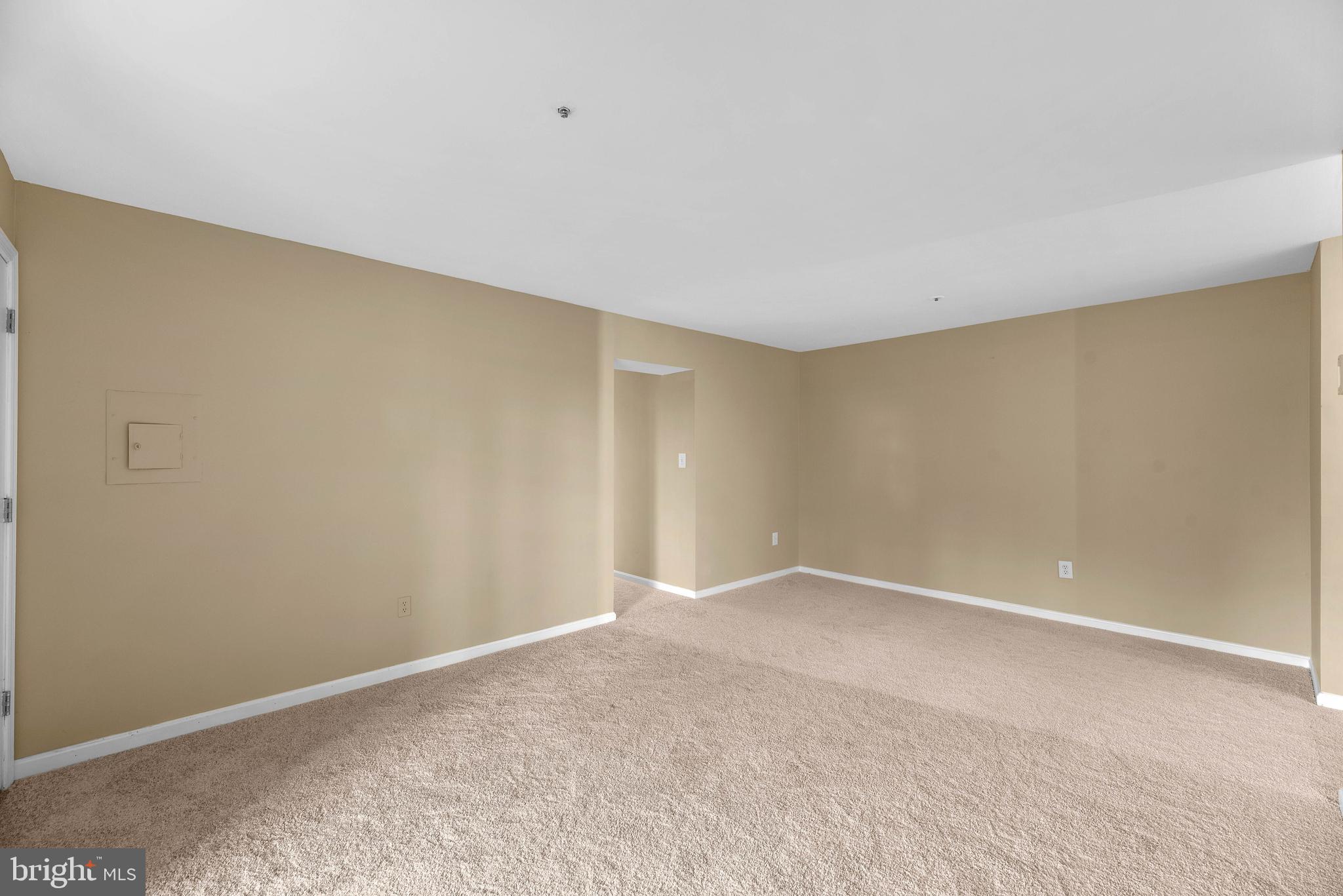 8613 Falls Run Road, Unit C Ellicott City, MD 21043 - Photo 7 of 31 Living Room