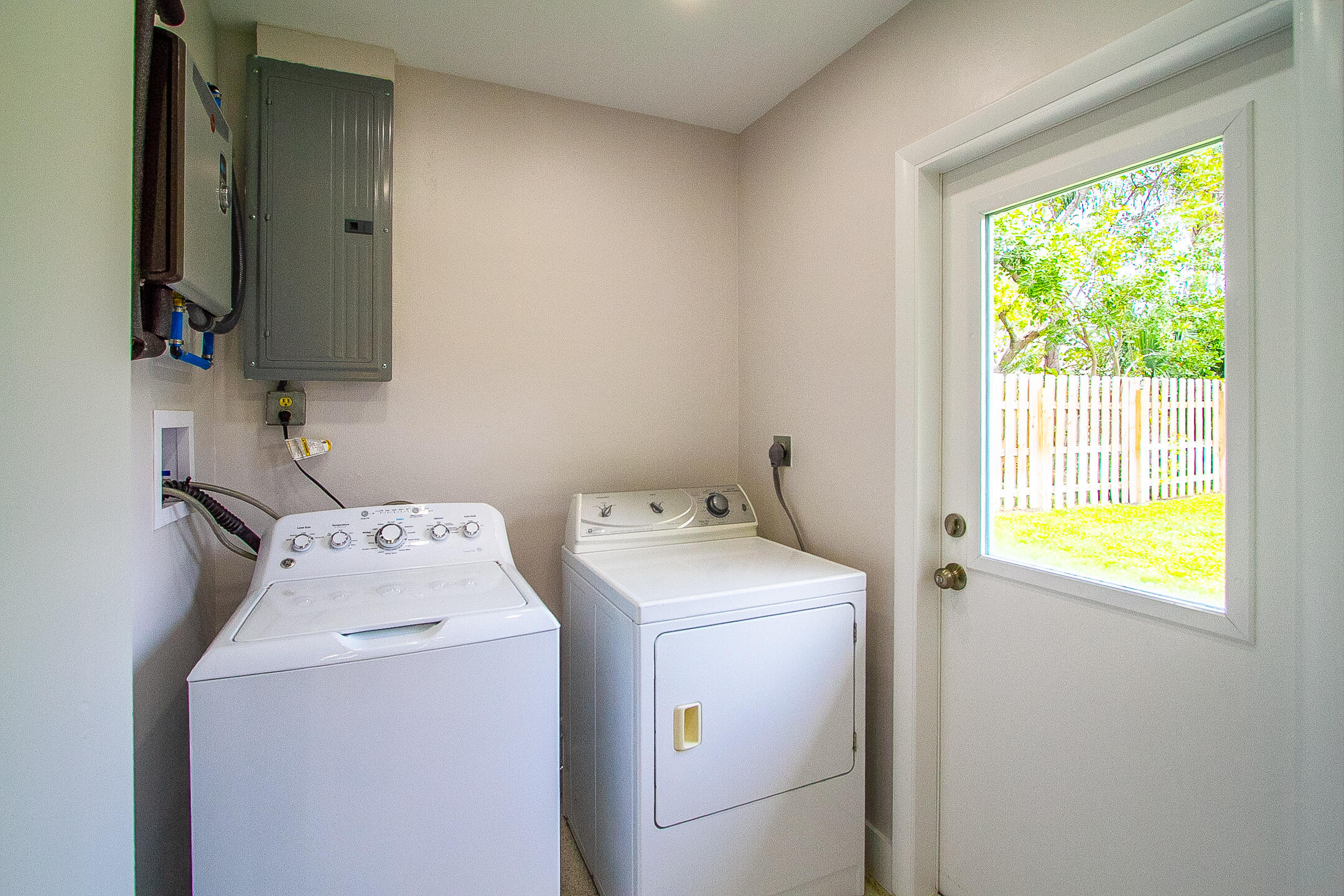 214 Southwest 3rd Street Boca Raton, FL 33432 - Photo 29 of 53 IMG_9399