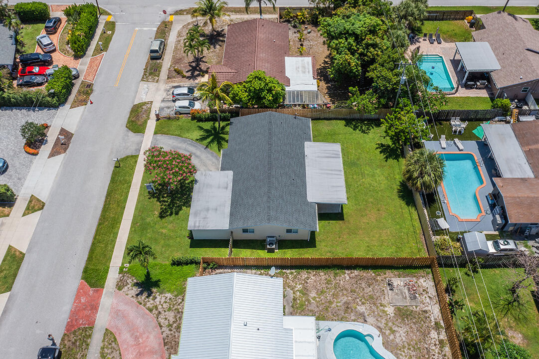214 Southwest 3rd Street Boca Raton, FL 33432 - Photo 47 of 53 Still7