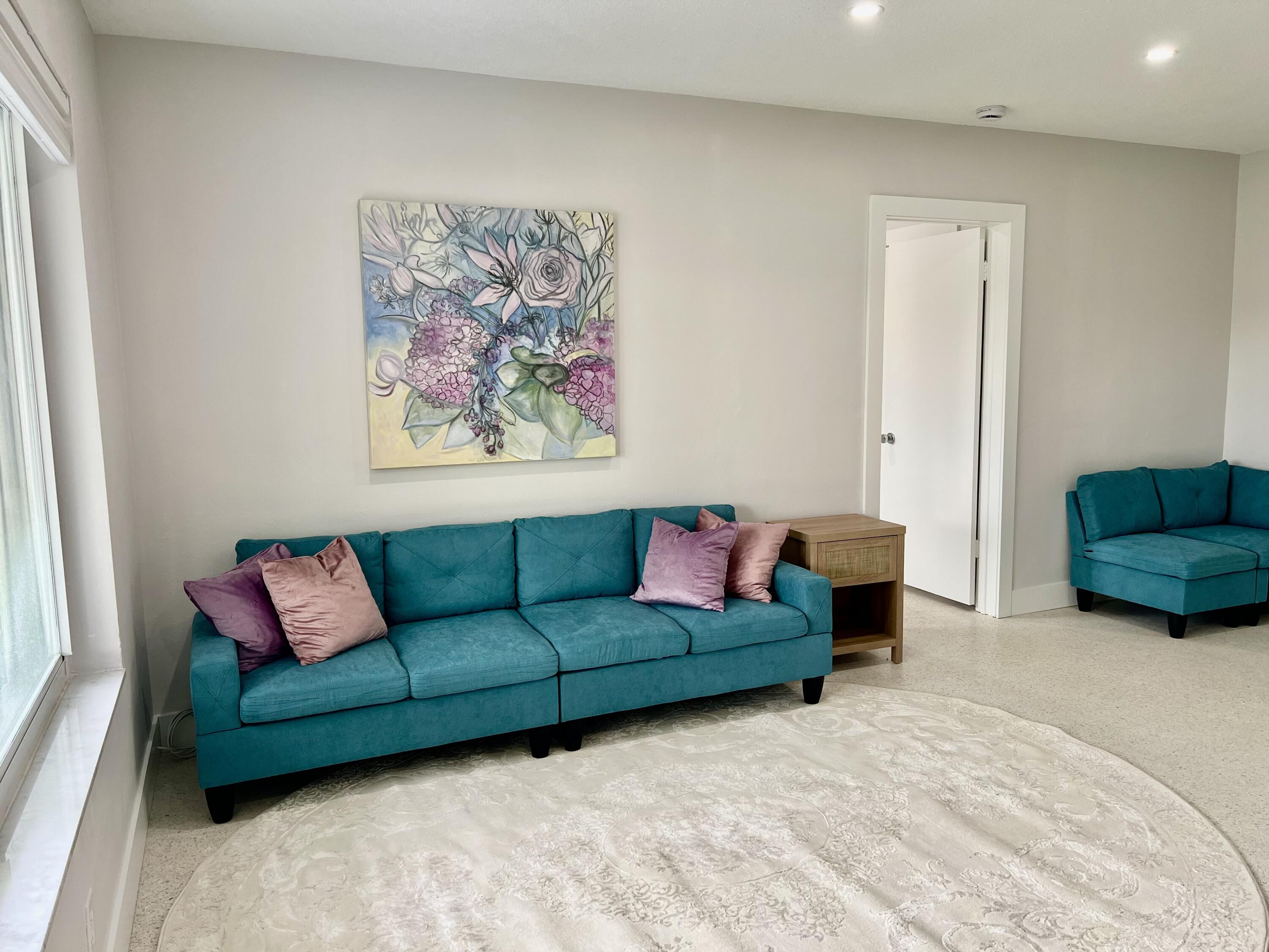 214 Southwest 3rd Street Boca Raton, FL 33432 - Photo 5 of 53 FullSizeRender 6