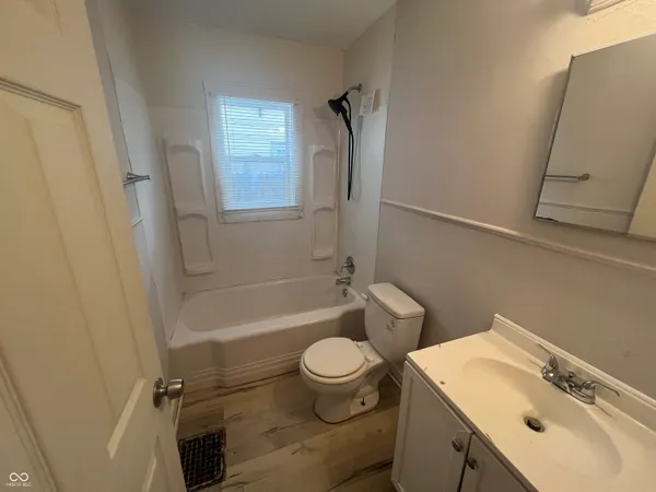 $1,195 | 3915 Hillside Avenue, Indianapolis, IN 46205